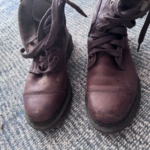 Medium-worn BROWN DR MARTENS